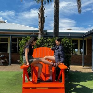 Meet your Posher, Jane